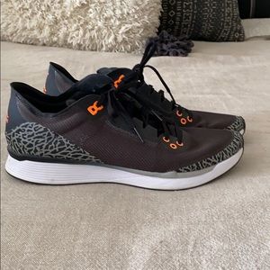 Mike Jordan running shoe